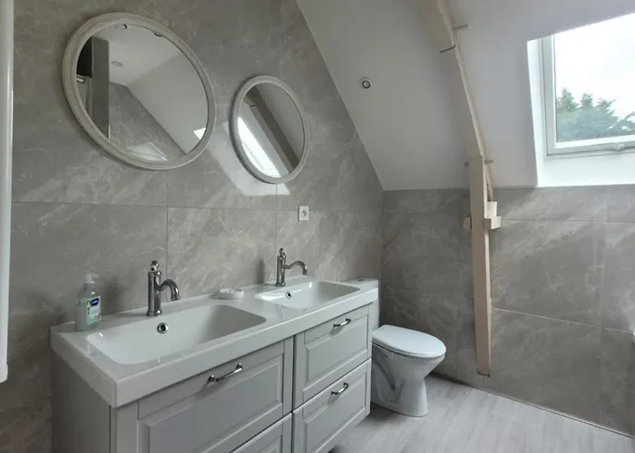 Maison De Maitre Du 19eme Siecle- Honfleur