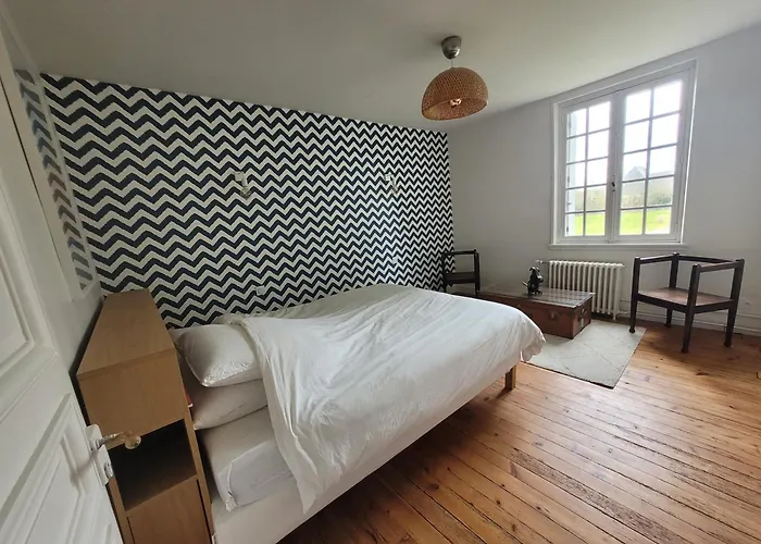 Holiday home Maison De Maitre Du 19eme Siecle- Honfleur